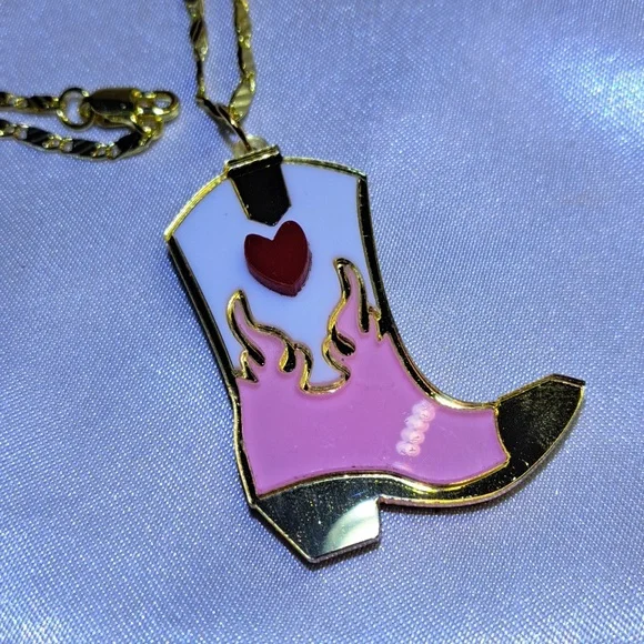Cowgirl Kicker Necklace - Picture 3 of 6